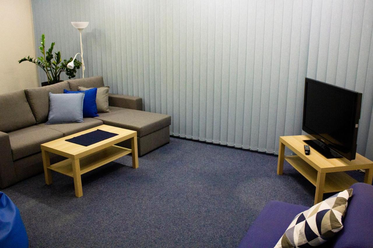 Blue Apartment In Beautiful English Style Garden With Atmosphere Prag Eksteriør billede